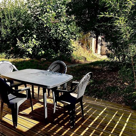 Le Clos Des Baleines 1 Limoges Exterior photo